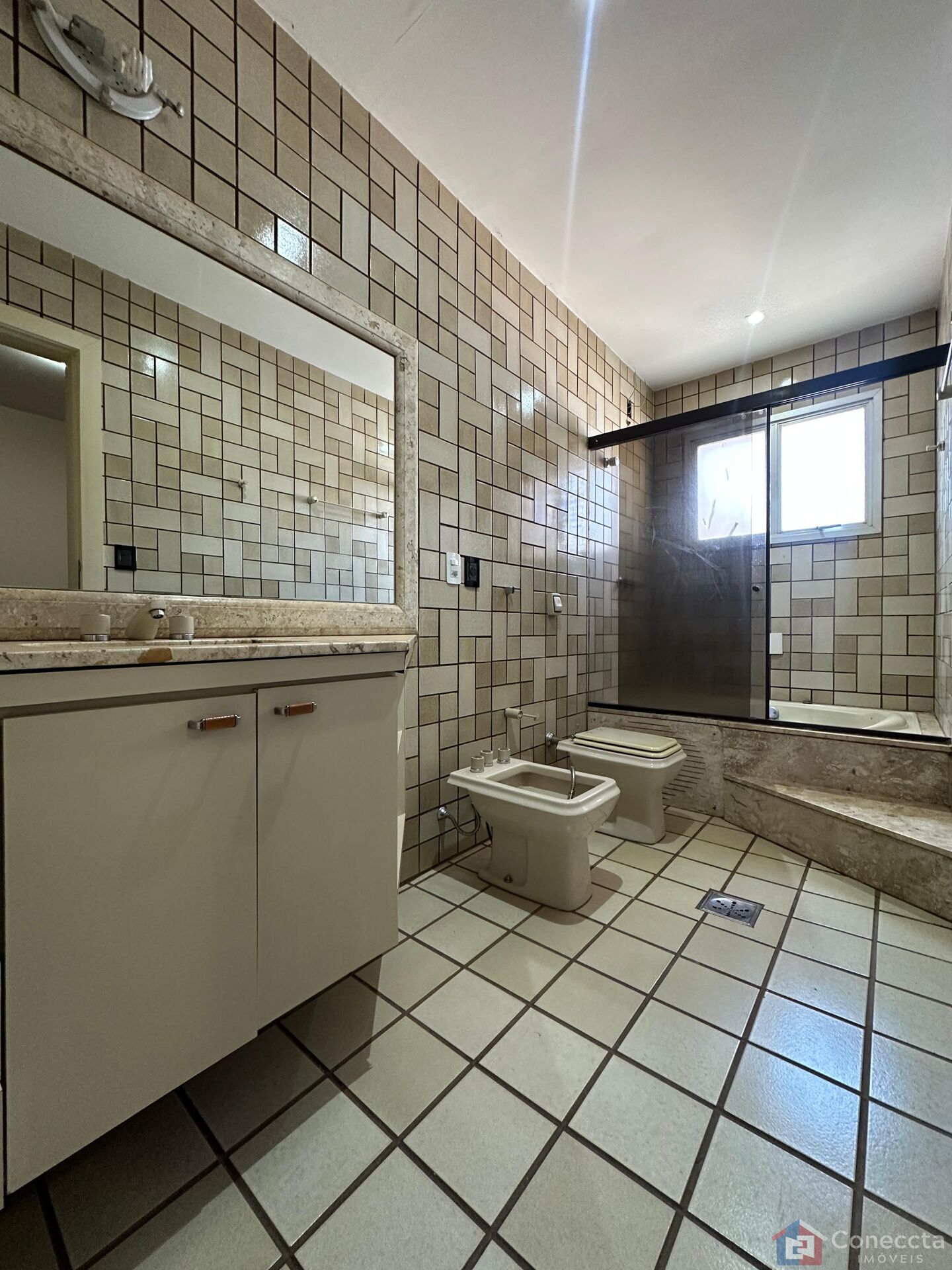 Apartamento à venda com 3 quartos, 140m² - Foto 17