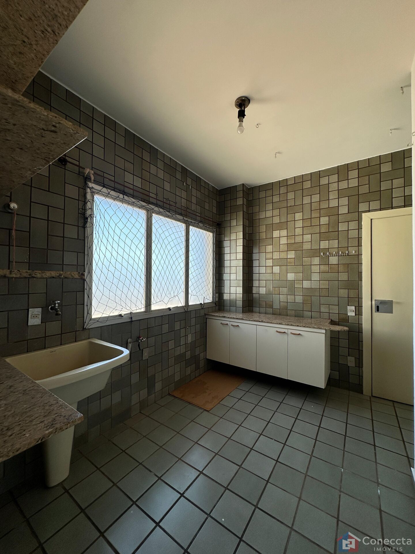 Apartamento à venda com 3 quartos, 140m² - Foto 10