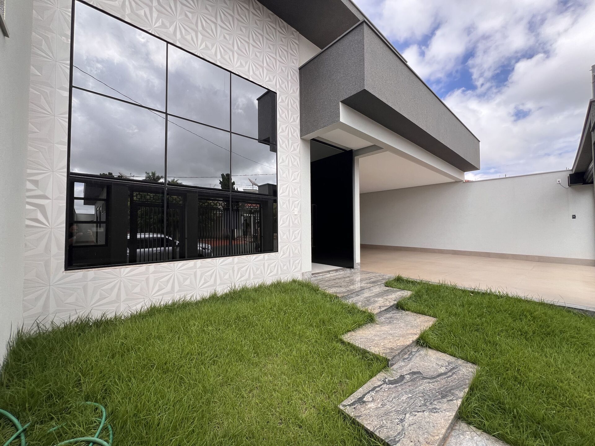 Casa, 3 quartos, 200 m² - Foto 1