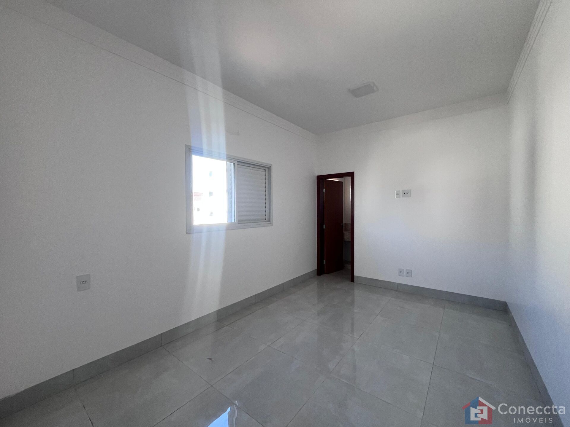 Apartamento à venda com 3 quartos, 95m² - Foto 8