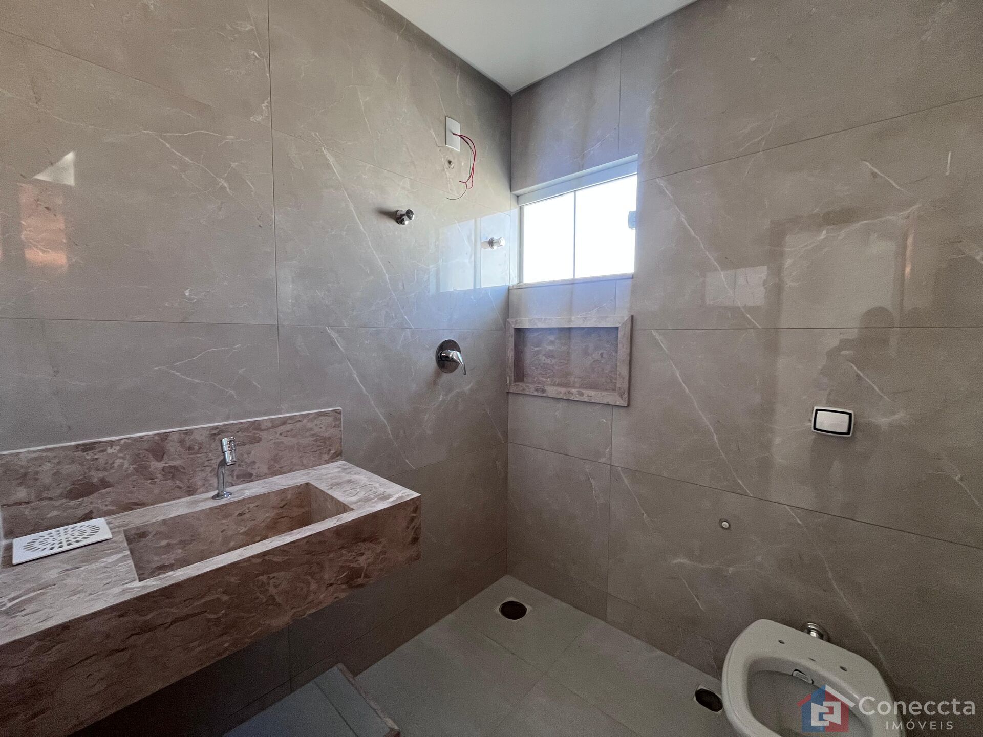 Apartamento à venda com 3 quartos, 95m² - Foto 9