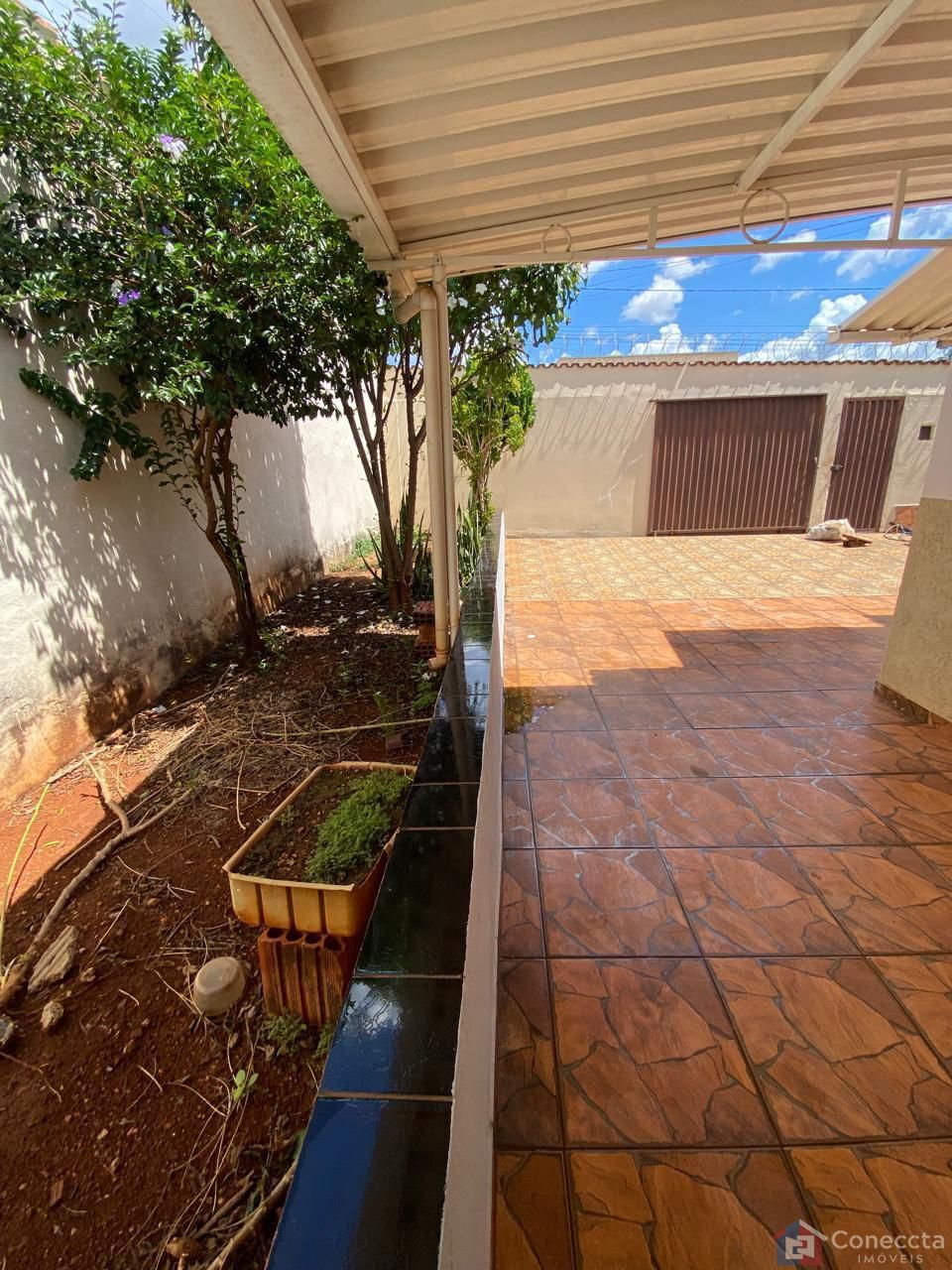Casa à venda com 2 quartos, 30m² - Foto 4