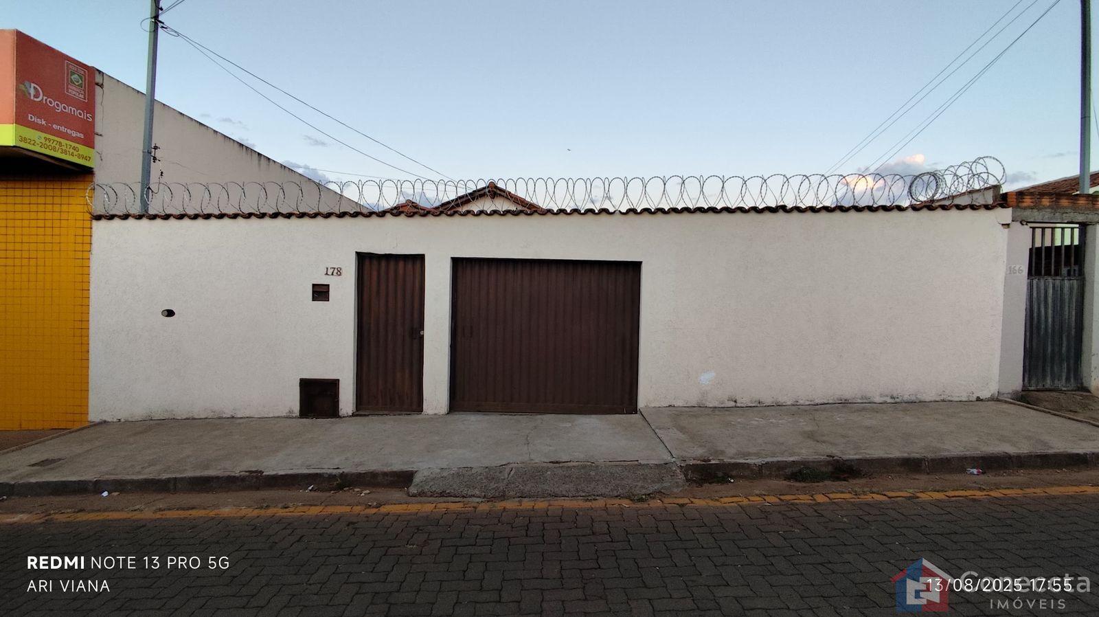 Casa à venda com 2 quartos, 30m² - Foto 1