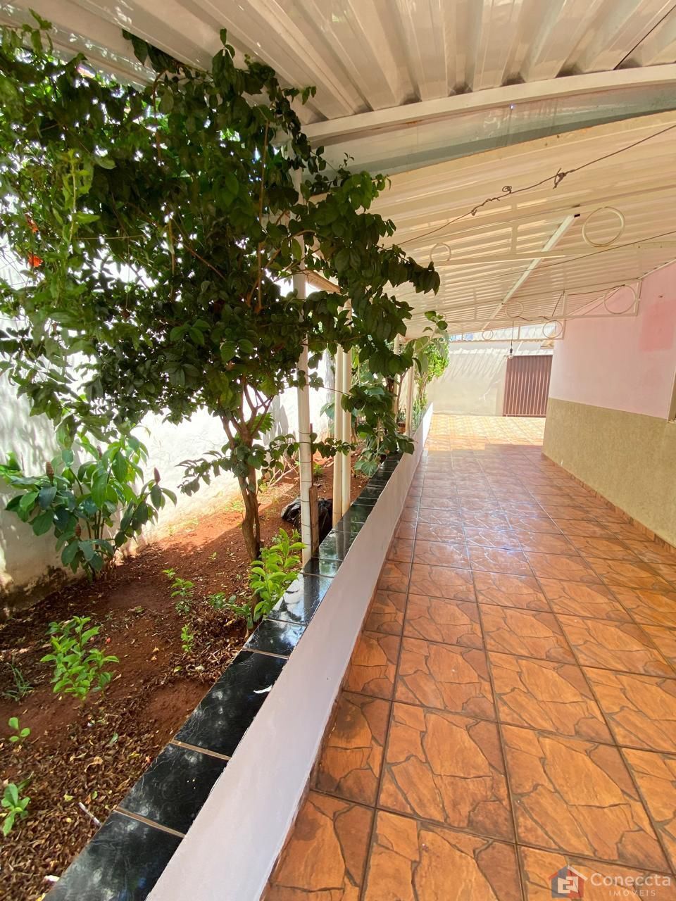Casa à venda com 2 quartos, 30m² - Foto 22
