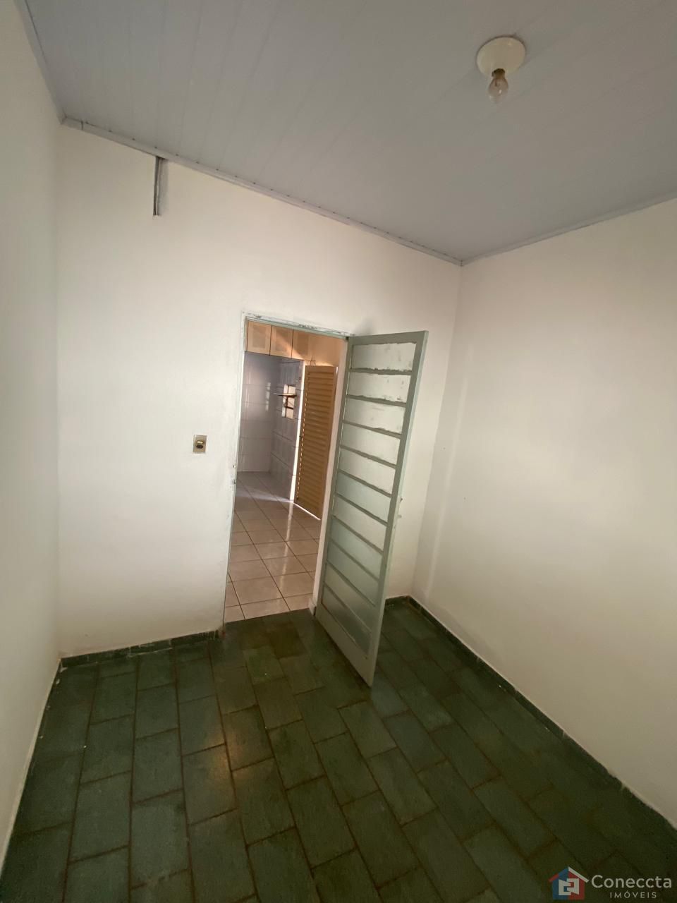 Casa à venda com 2 quartos, 30m² - Foto 8