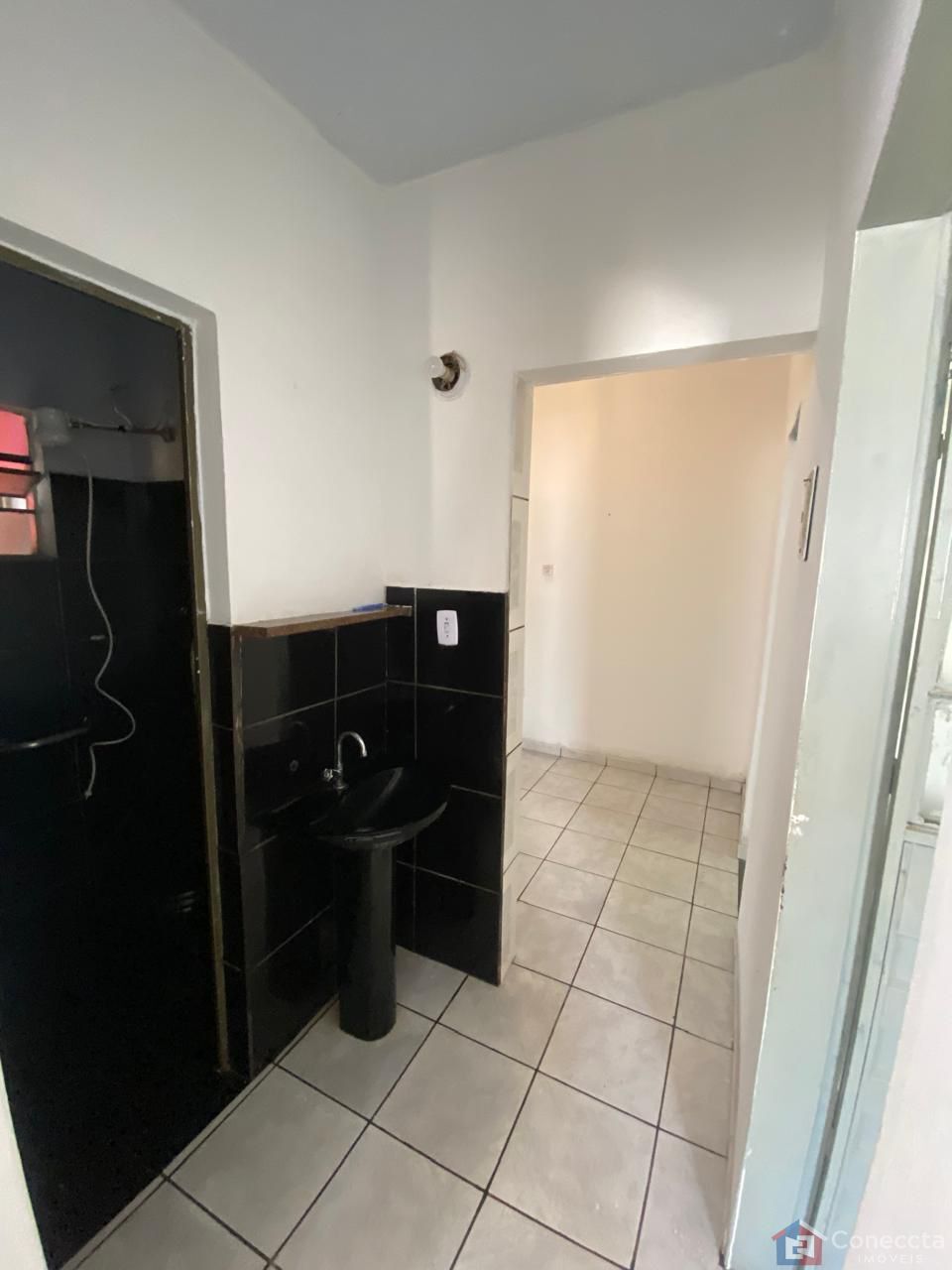 Casa à venda com 2 quartos, 30m² - Foto 14