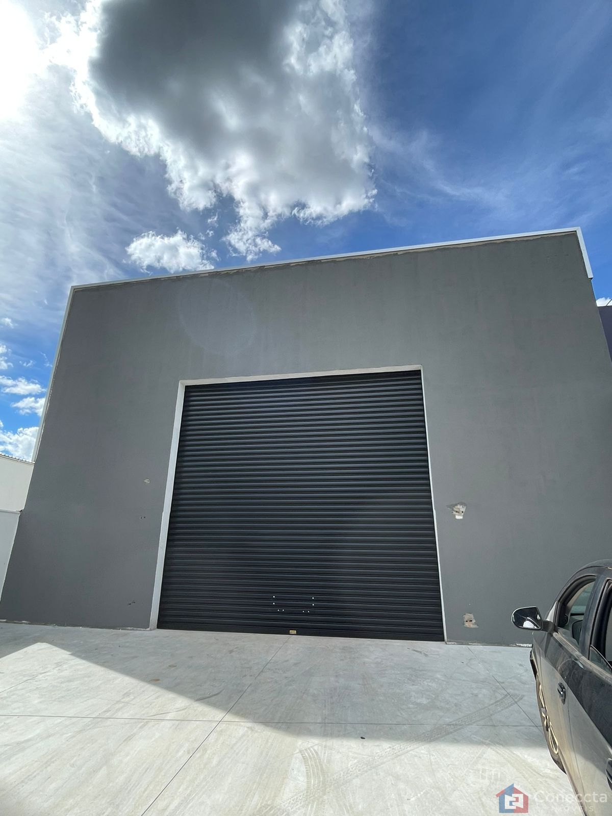 Galpão para Locação no Jardim Panorâmico em Patos de Minas – 416m² Próximo à Av. Afonso Queiroz