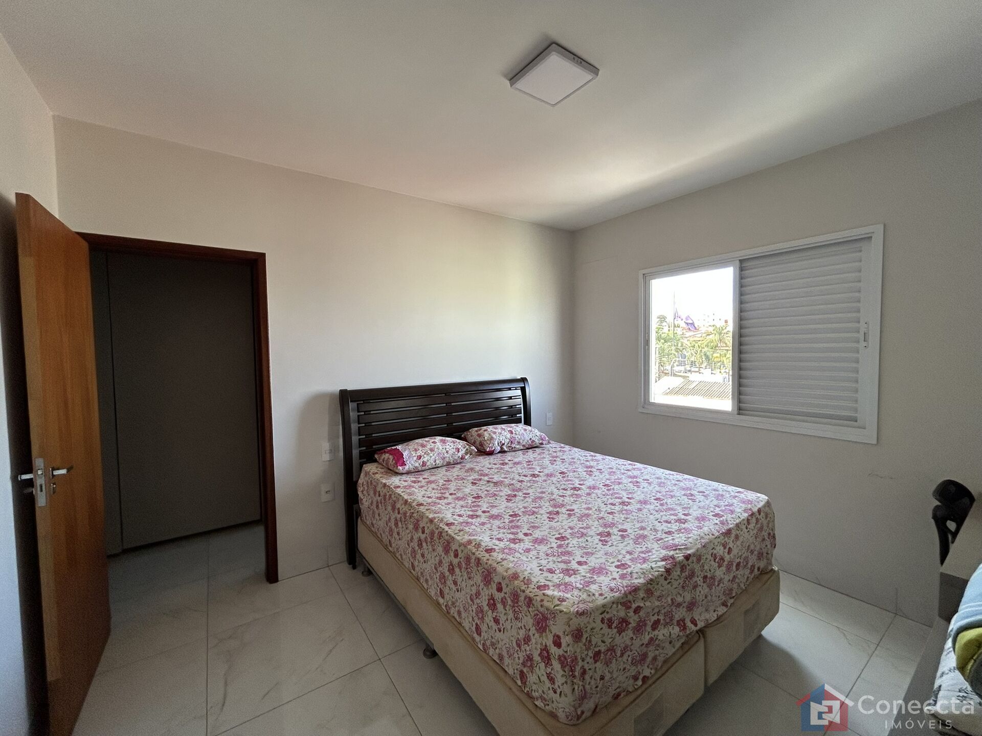 Apartamento à venda com 3 quartos, 93m² - Foto 17