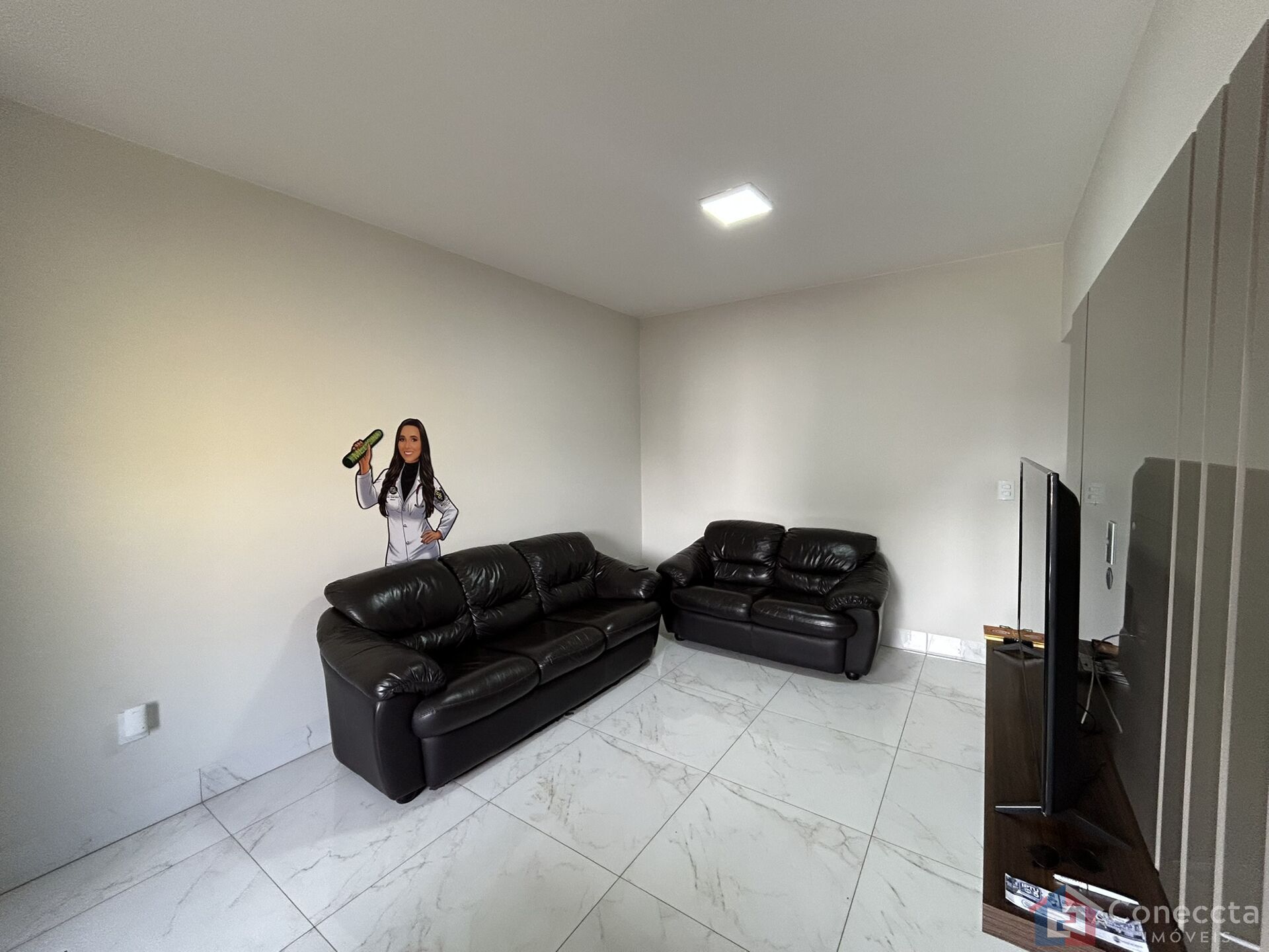 Apartamento à venda com 3 quartos, 93m² - Foto 13