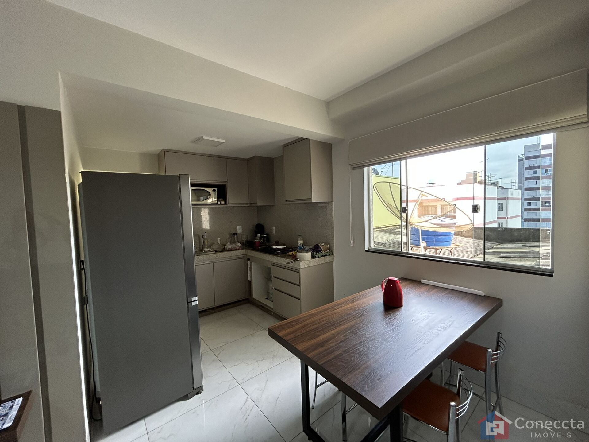 Apartamento à venda com 3 quartos, 93m² - Foto 9
