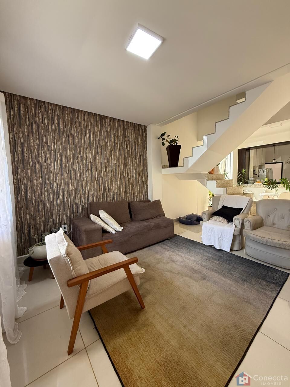 Apartamento à venda com 4 quartos, 180m² - Foto 2