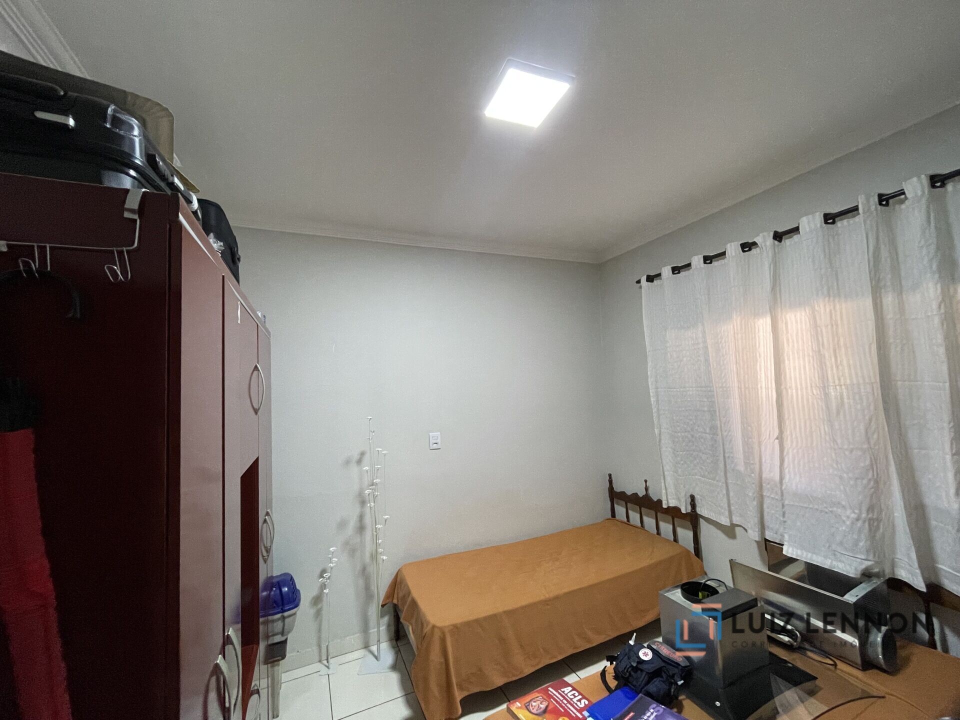 Casa à venda com 3 quartos, 200m² - Foto 15