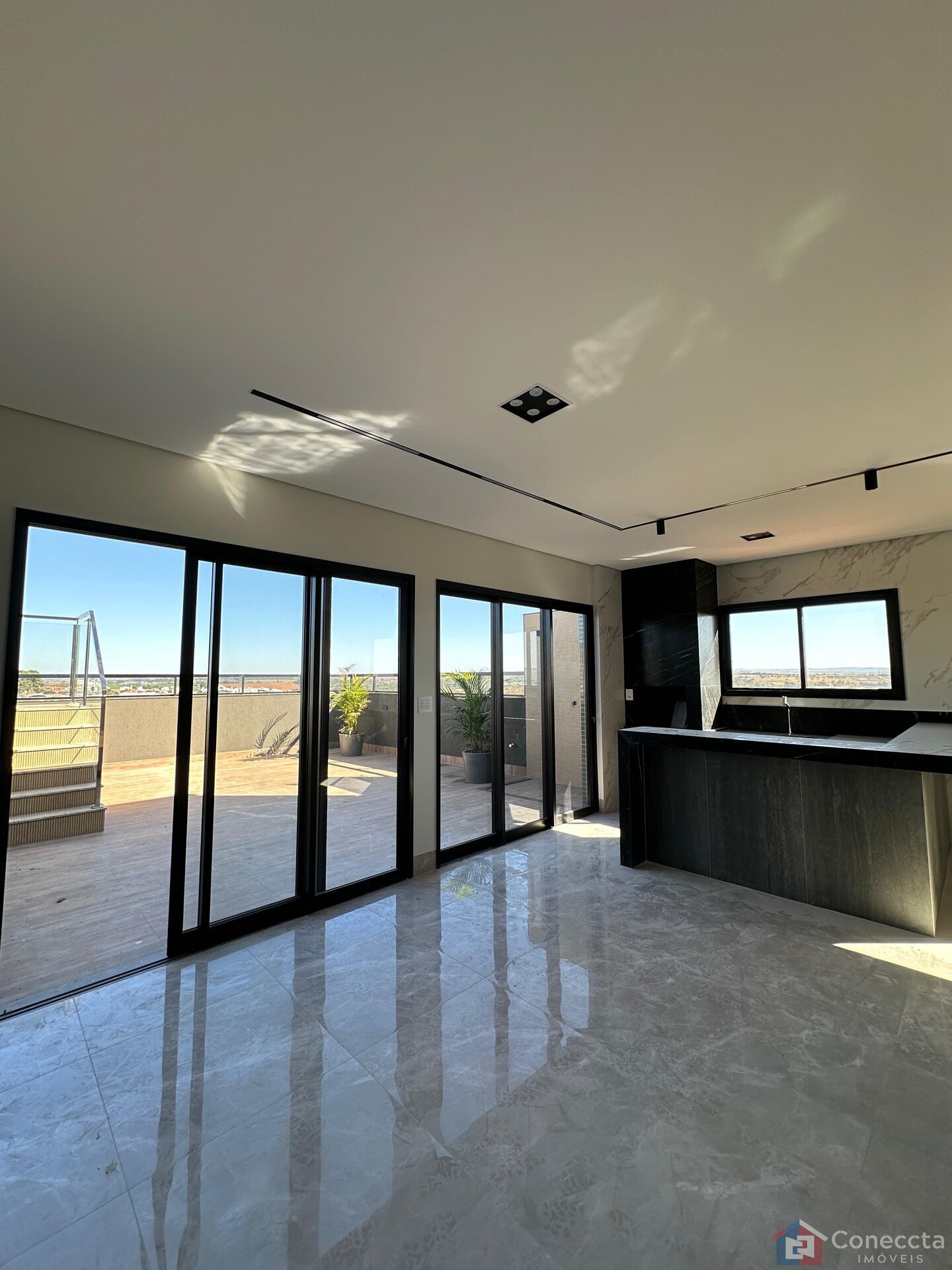 Apartamento à venda com 3 quartos, 192m² - Foto 12