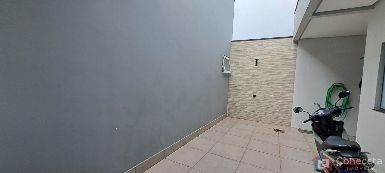Casa à venda com 3 quartos, 253m² - Foto 9