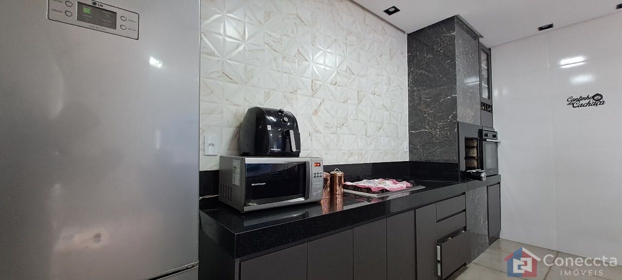 Casa à venda com 3 quartos, 253m² - Foto 16