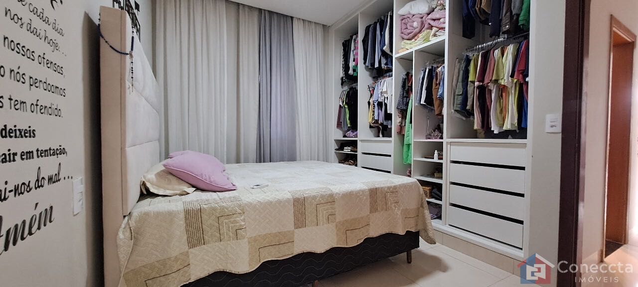 Casa à venda com 3 quartos, 253m² - Foto 34