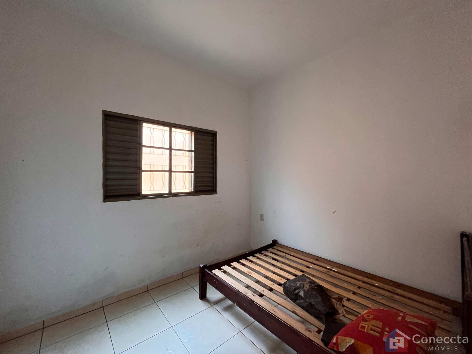Casa à venda com 3 quartos, 60m² - Foto 4