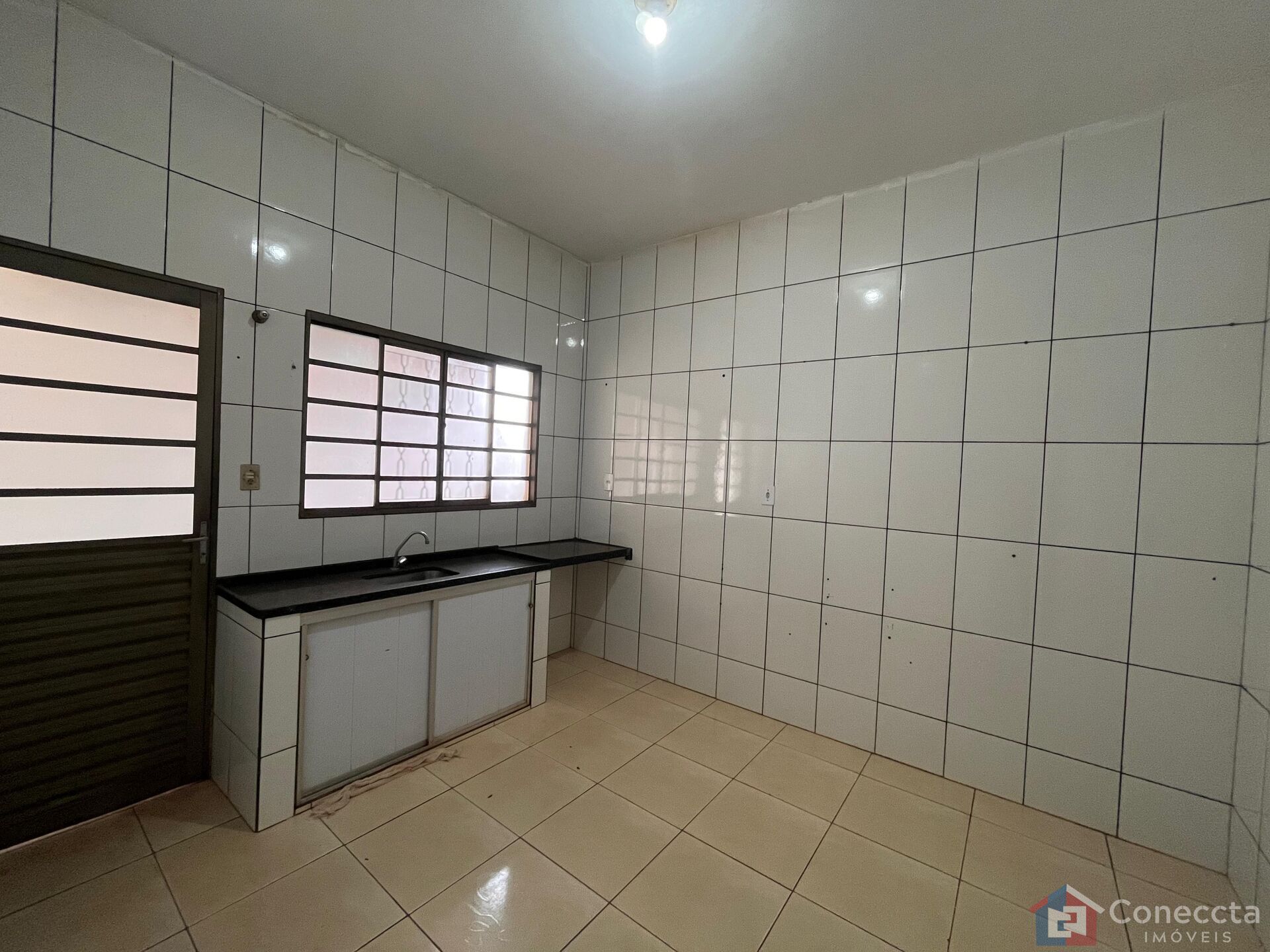 Casa à venda com 3 quartos, 60m² - Foto 7