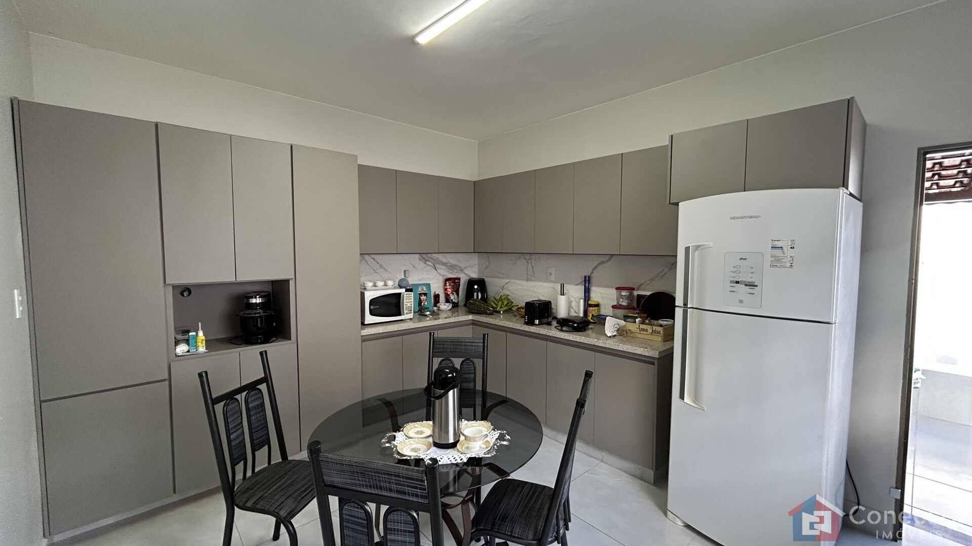 Casa à venda com 3 quartos, 147m² - Foto 16