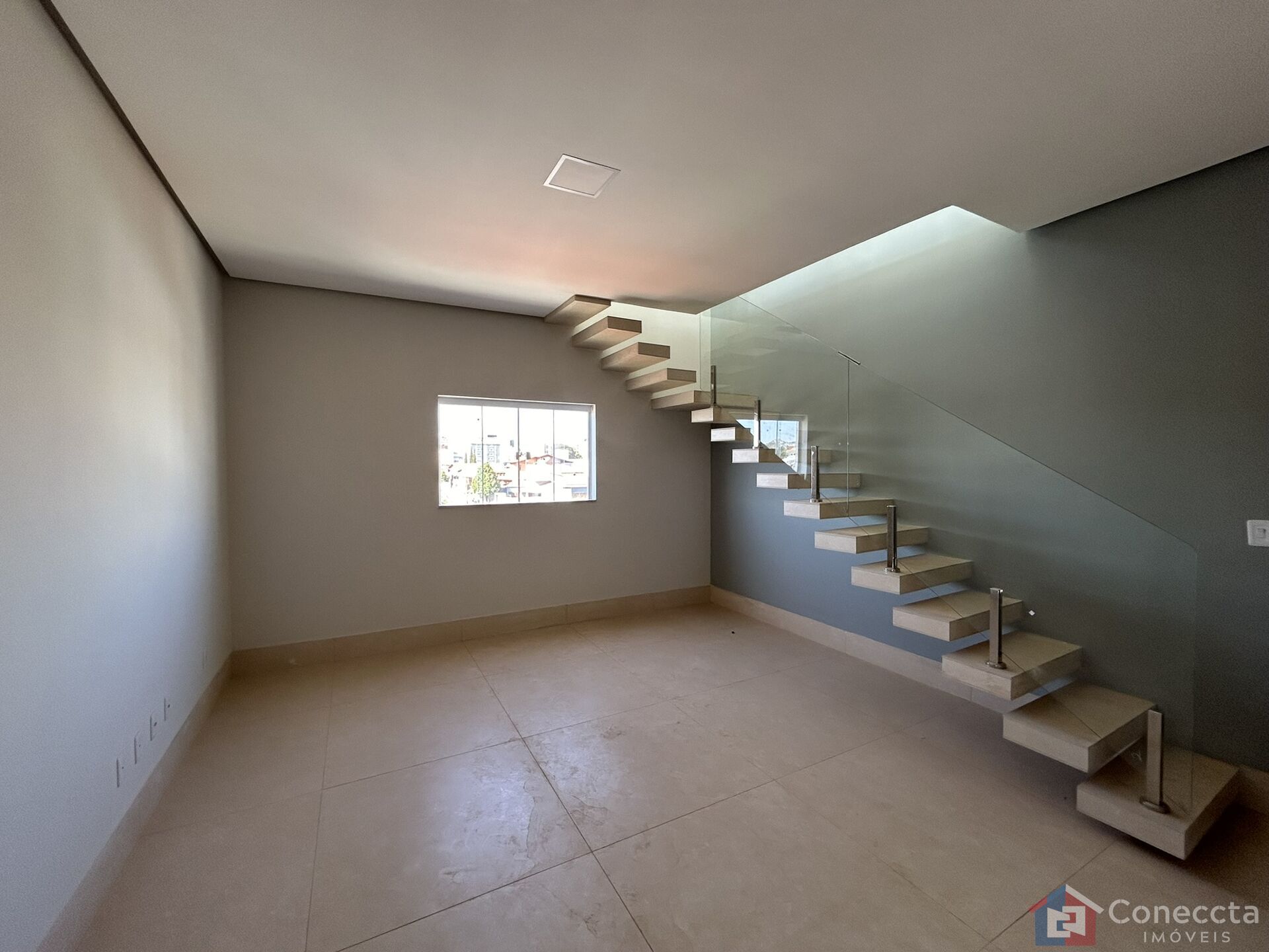 Cobertura à venda com 3 quartos, 210m² - Foto 1