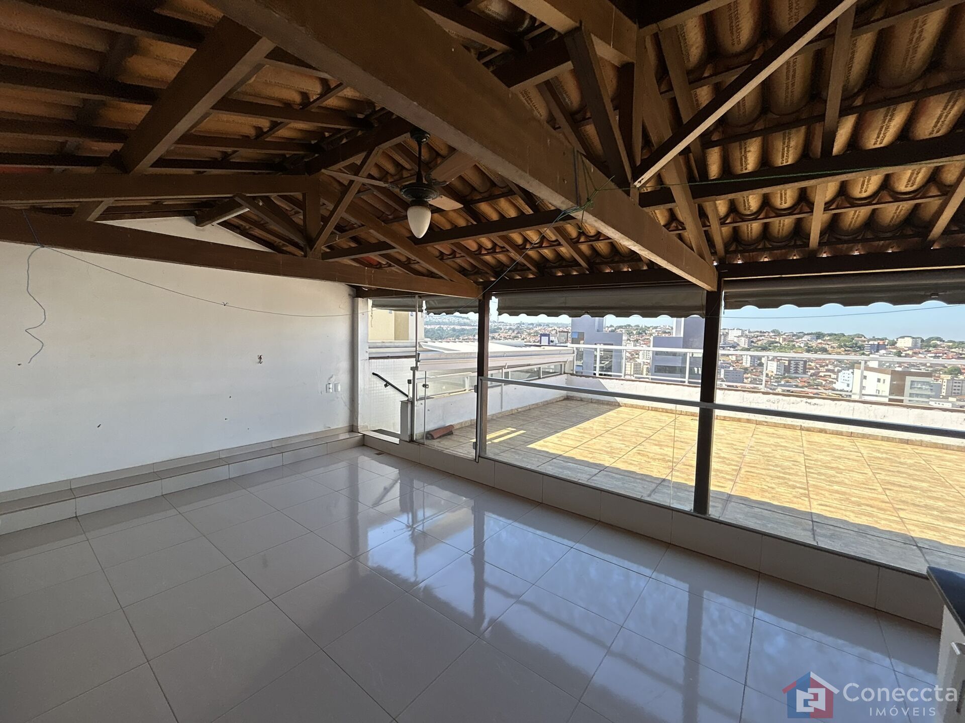 Cobertura à venda com 4 quartos, 300m² - Foto 30