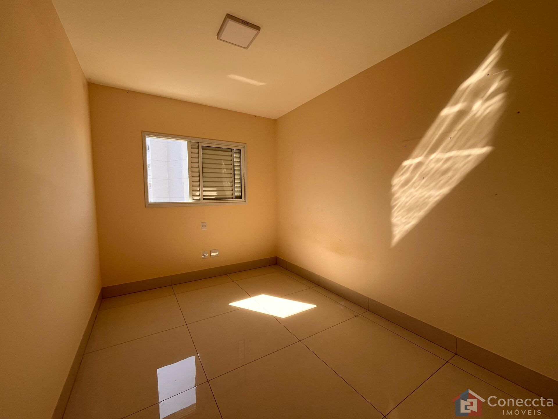 Apartamento à venda com 2 quartos, 70m² - Foto 10
