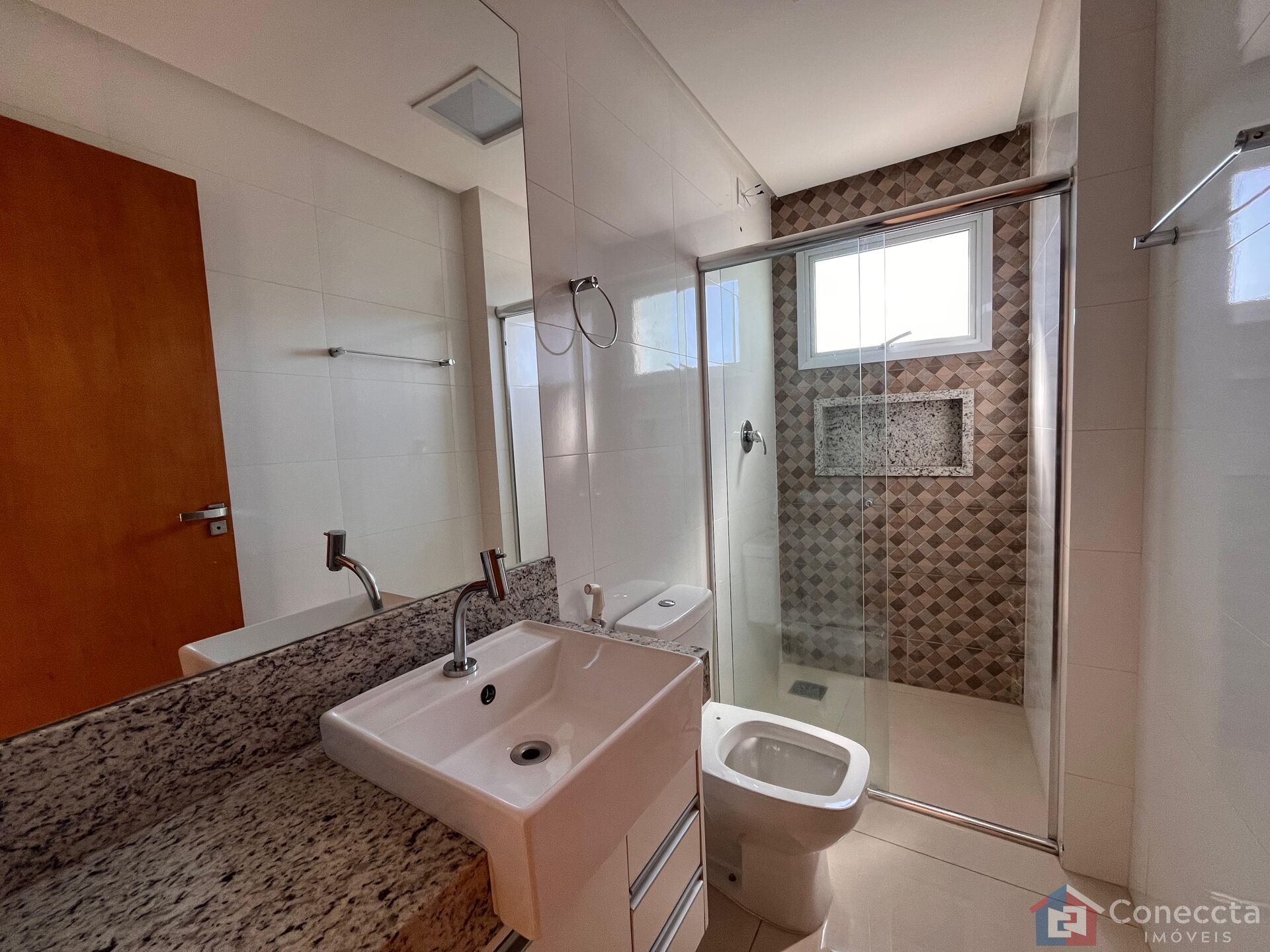 Apartamento à venda com 2 quartos, 70m² - Foto 12