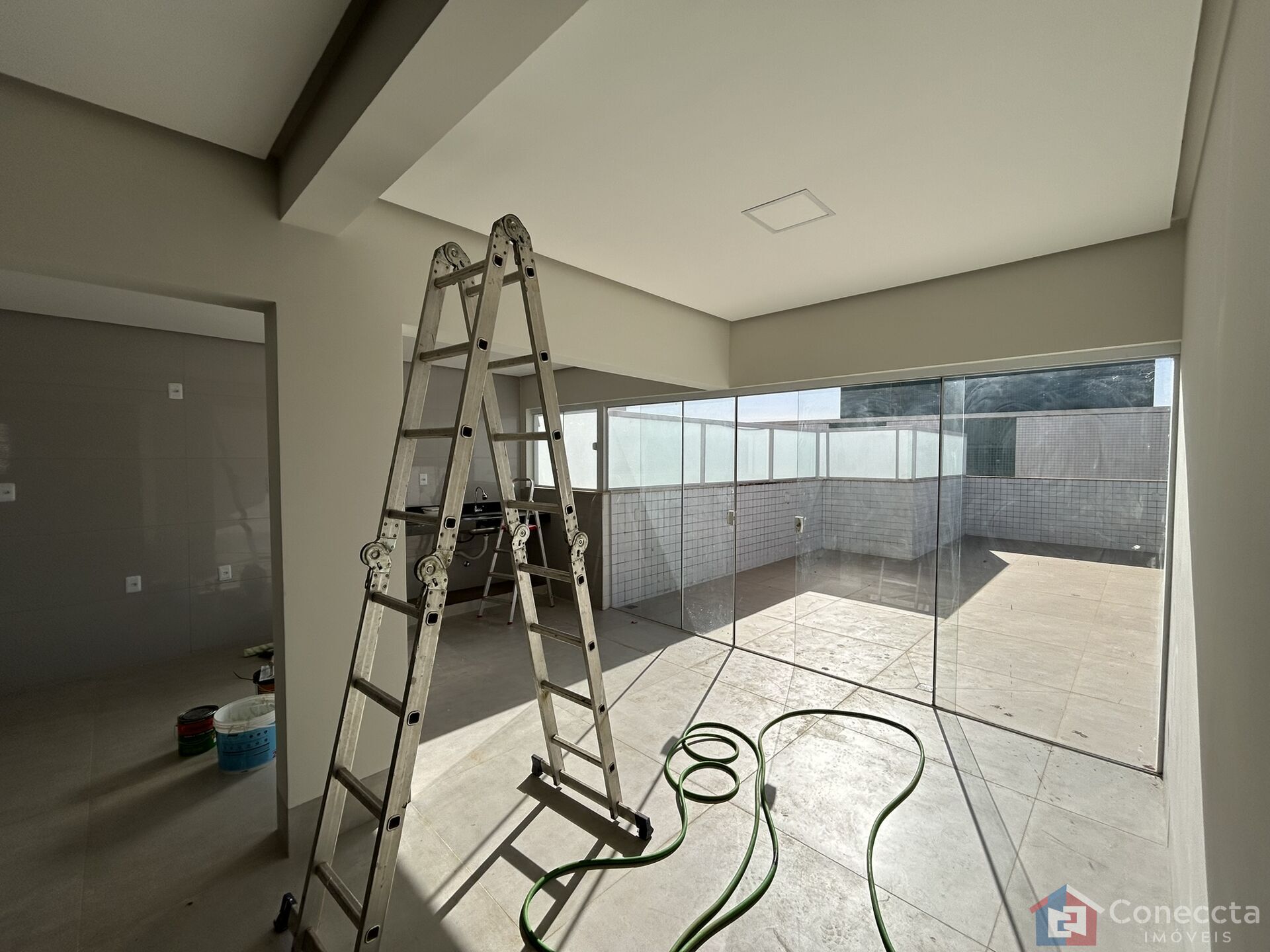 Cobertura para alugar com 3 quartos, 210m² - Foto 22