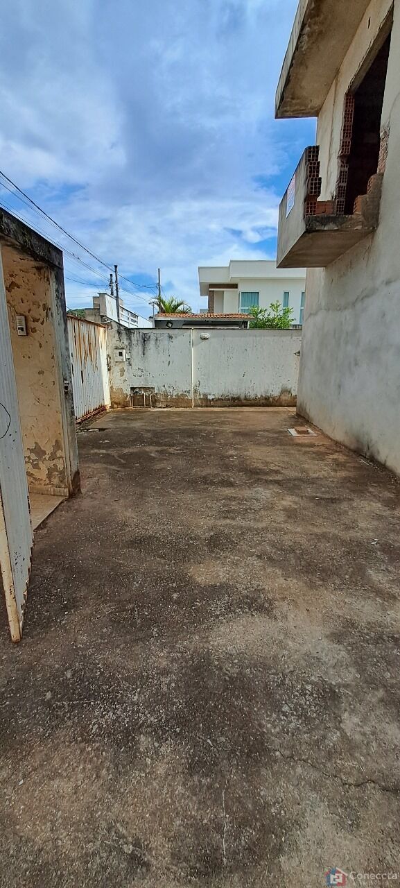 Casa à venda com 8 quartos - Foto 4
