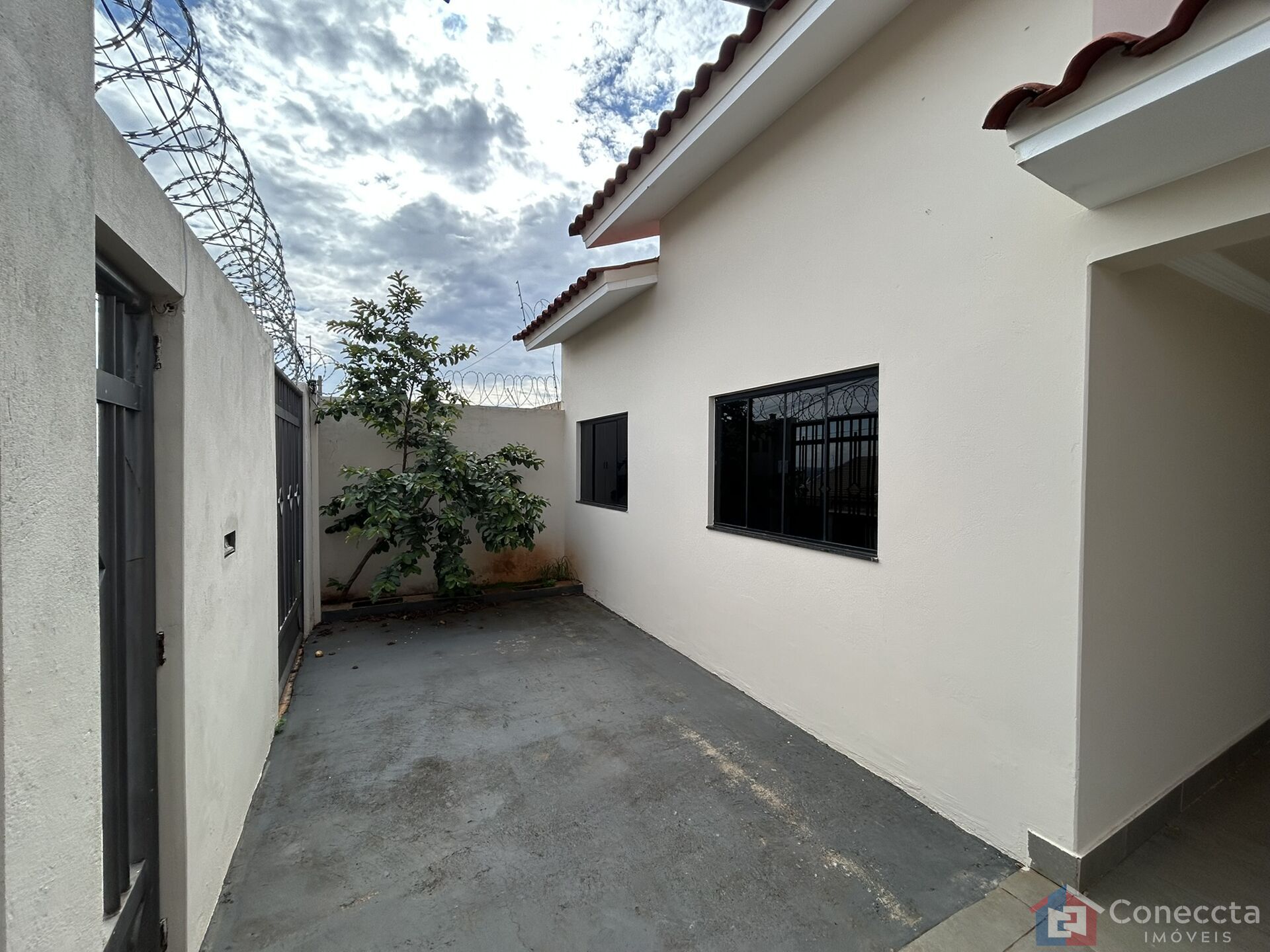 Casa para alugar com 4 quartos, 155m² - Foto 3