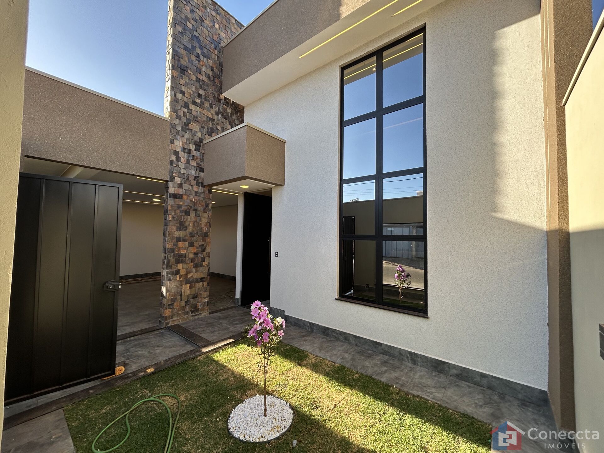 Casa à venda com 2 quartos - Foto 1