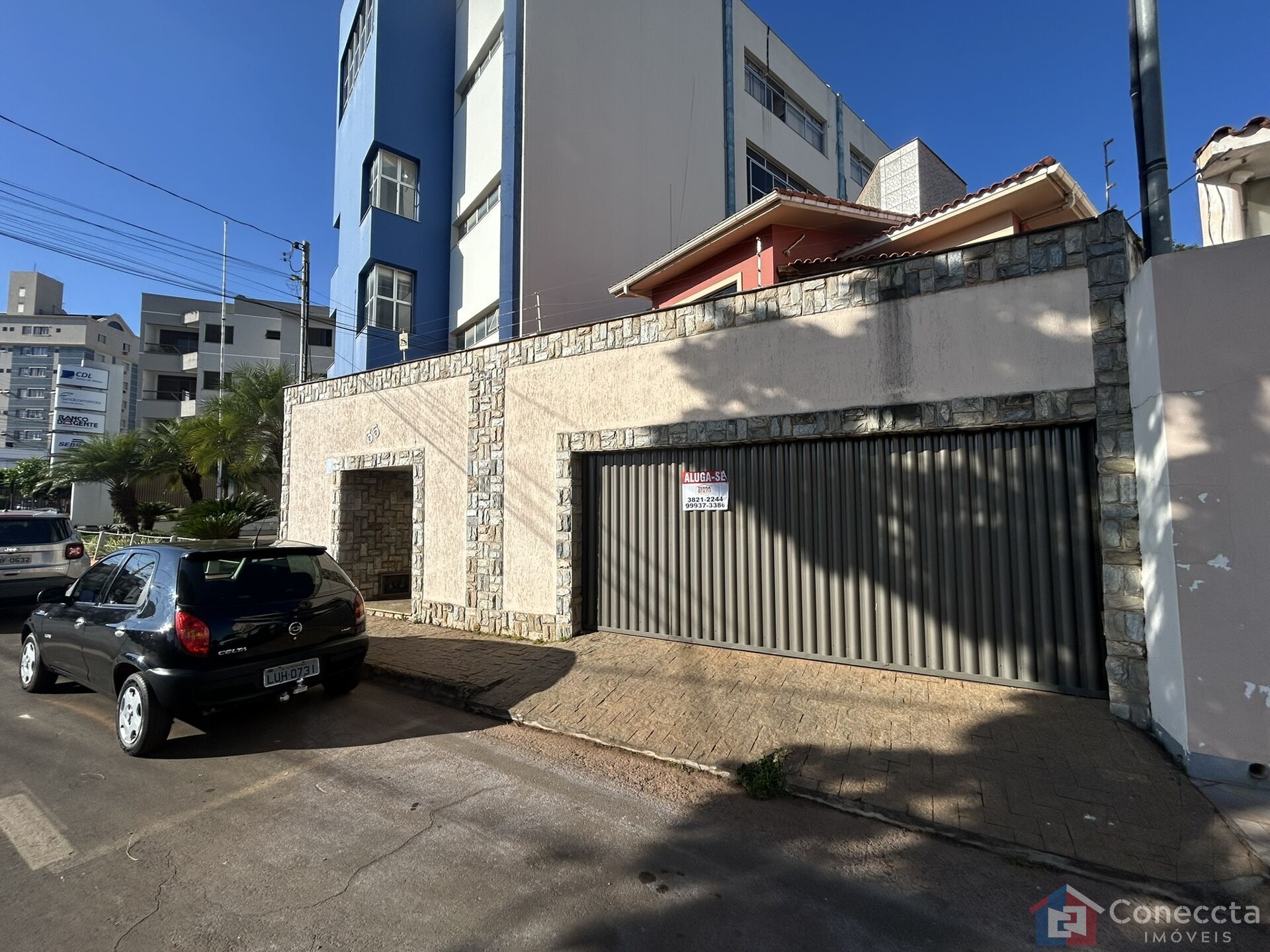 Sobrado para alugar com 3 quartos, 120m² - Foto 1