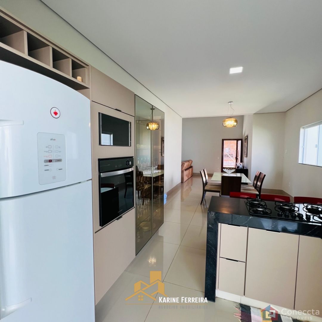 Casa à venda com 3 quartos, 190m² - Foto 7