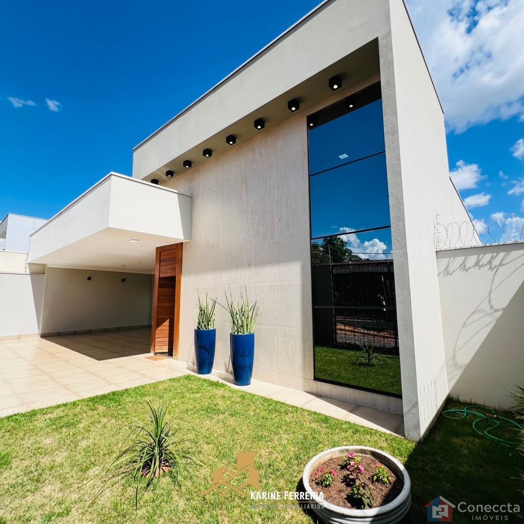 Casa à venda com 3 quartos, 190m² - Foto 1