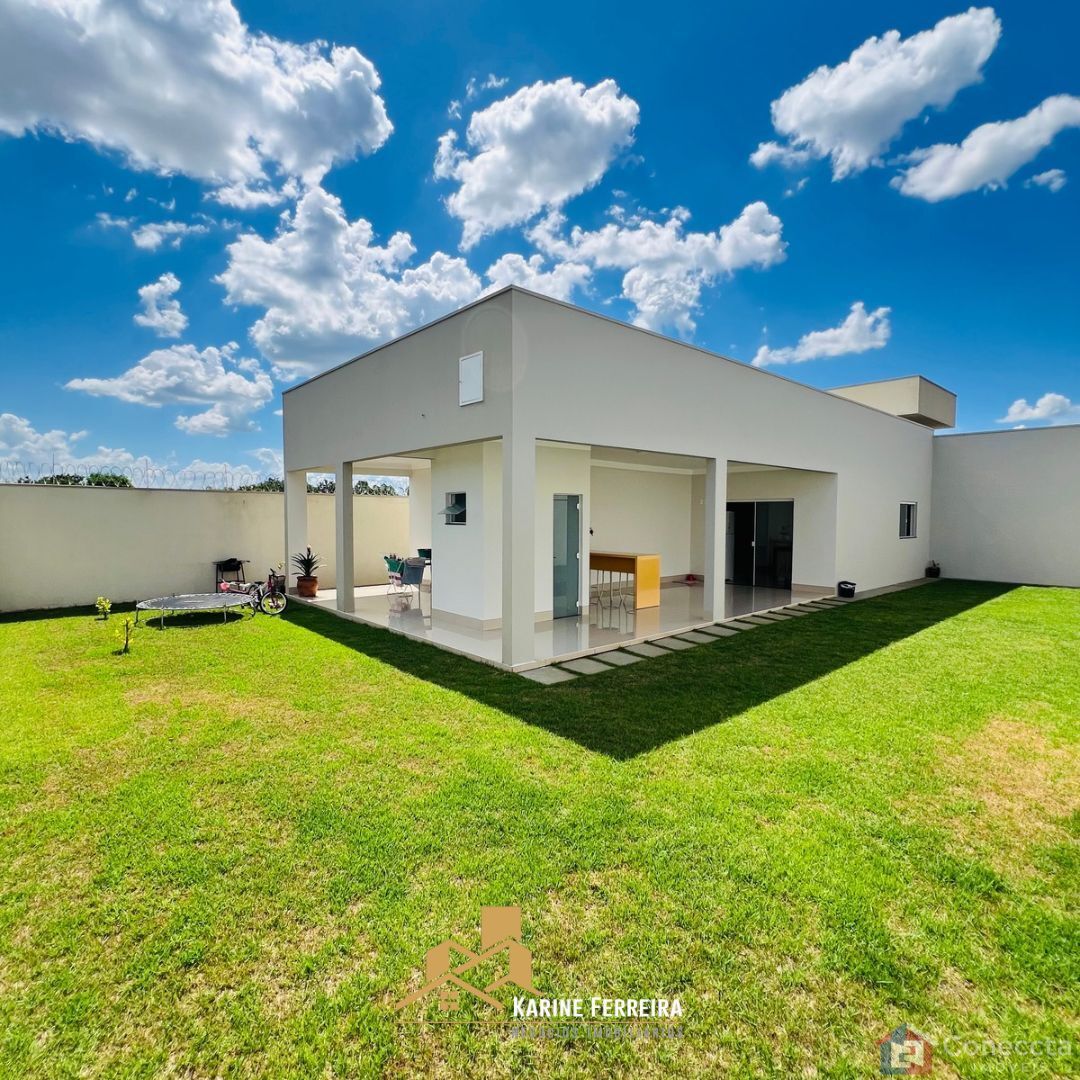 Casa à venda com 3 quartos, 190m² - Foto 2