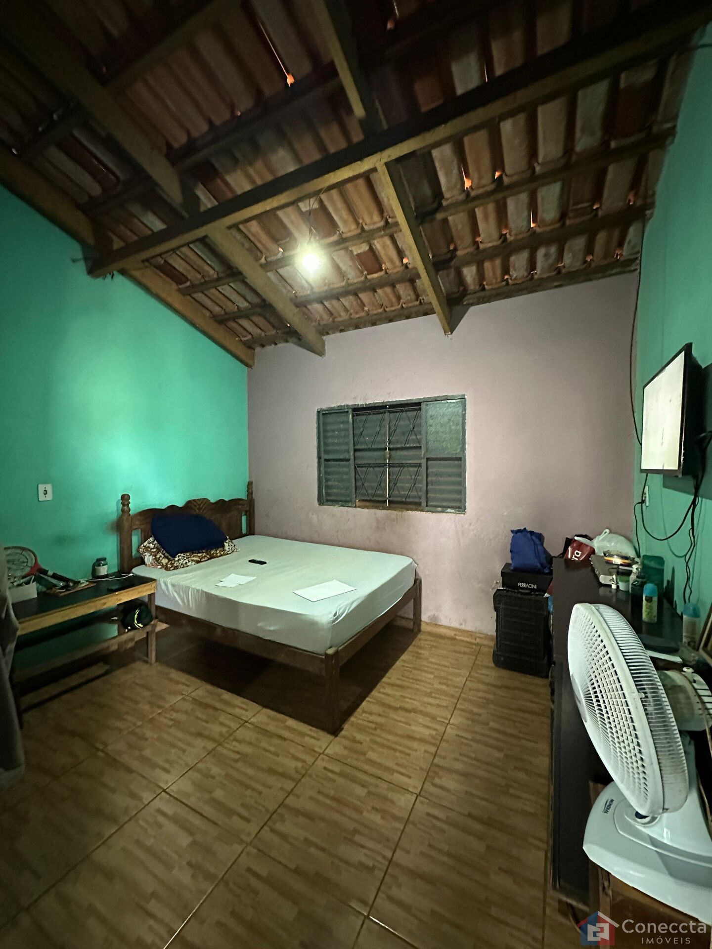 Casa à venda com 2 quartos, 60m² - Foto 1