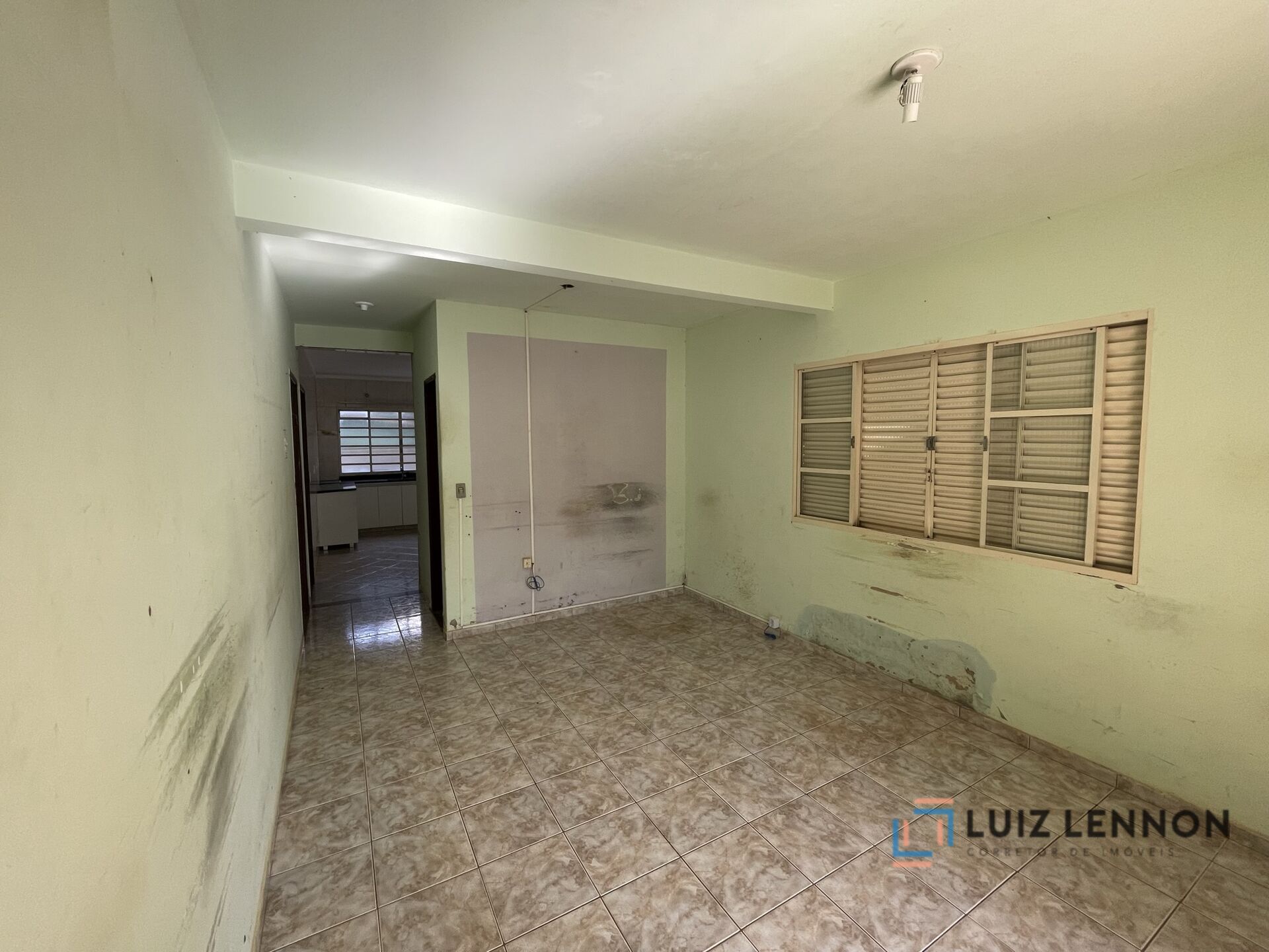 Casa à venda com 3 quartos, 141m² - Foto 4