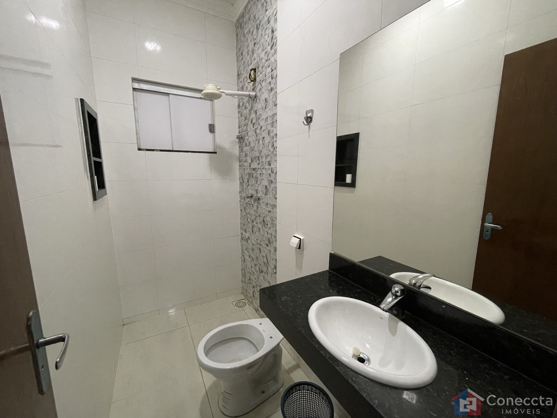 Casa à venda com 2 quartos, 99m² - Foto 4