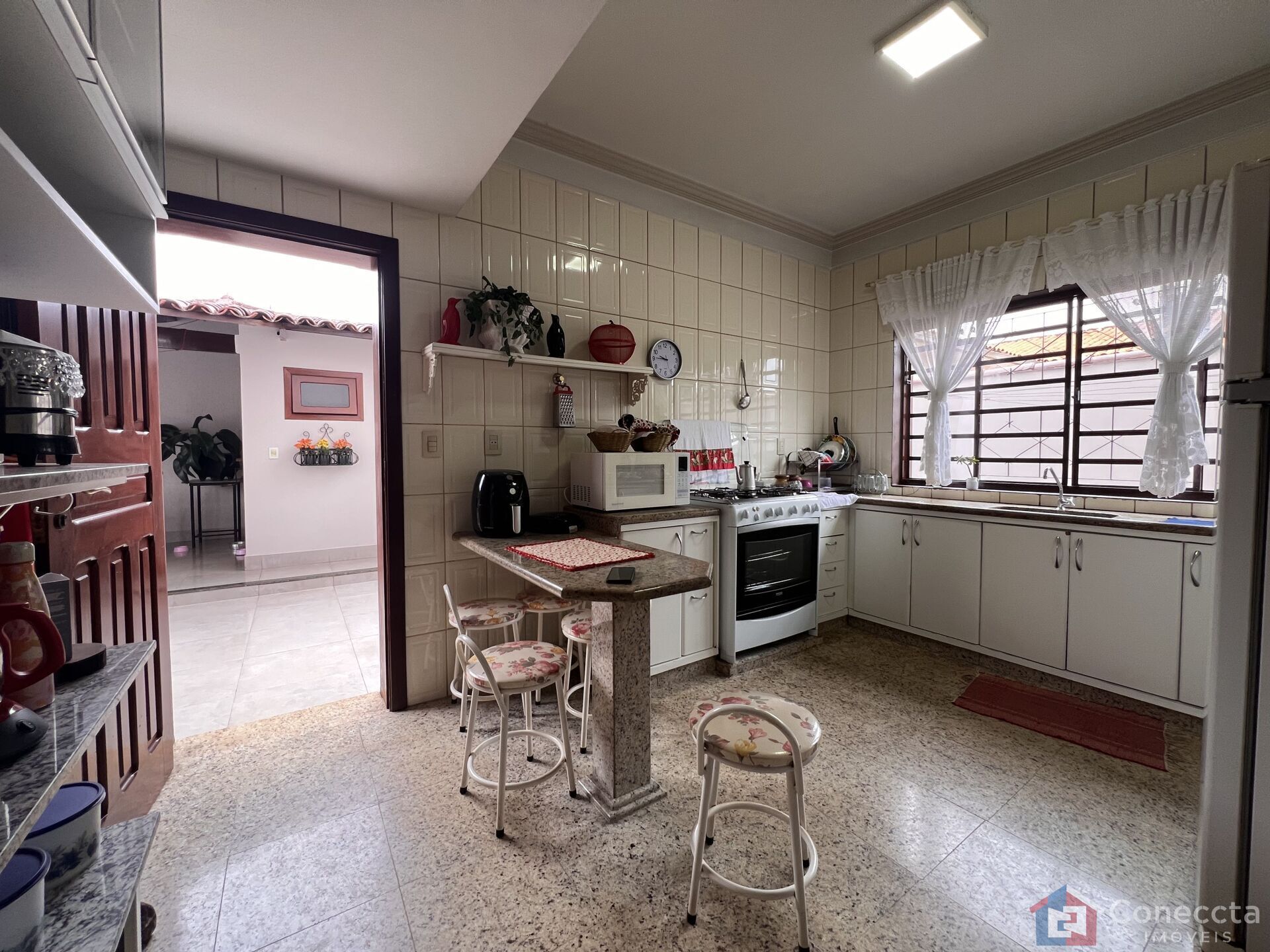 Sobrado, 4 quartos, 380 m² - Foto 13