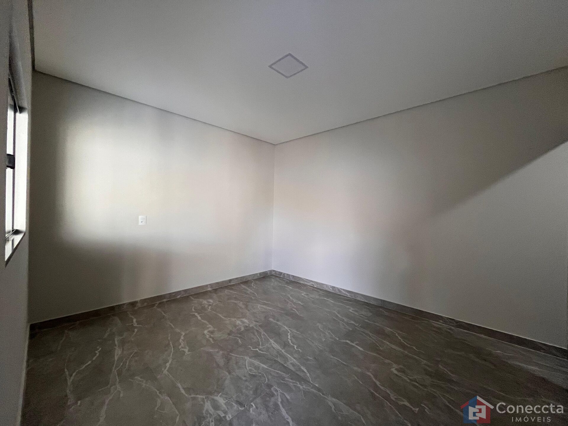 Casa à venda com 3 quartos, 197m² - Foto 14