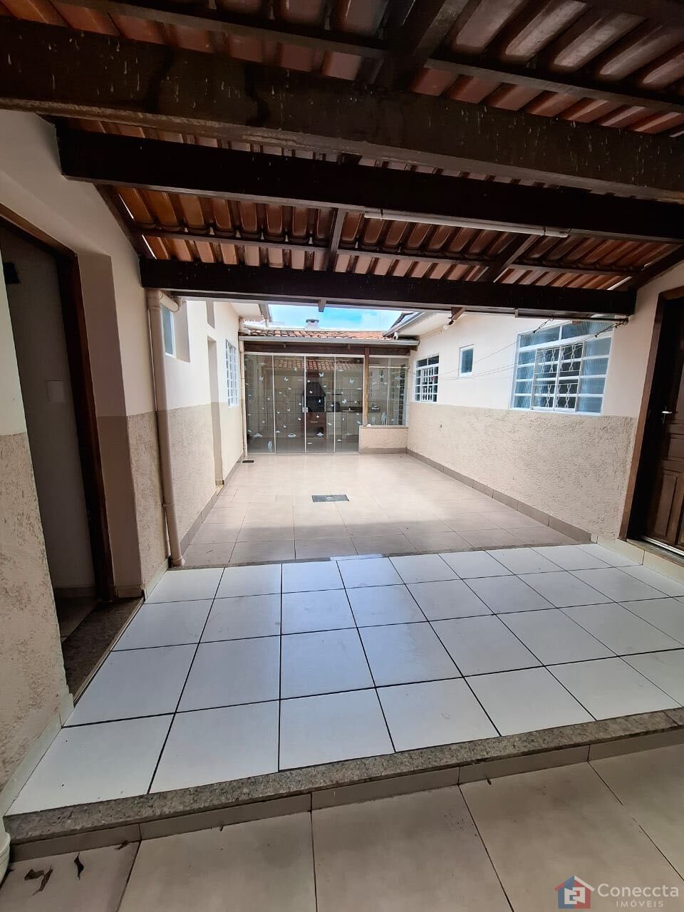 Casa para alugar com 3 quartos, 359m² - Foto 15