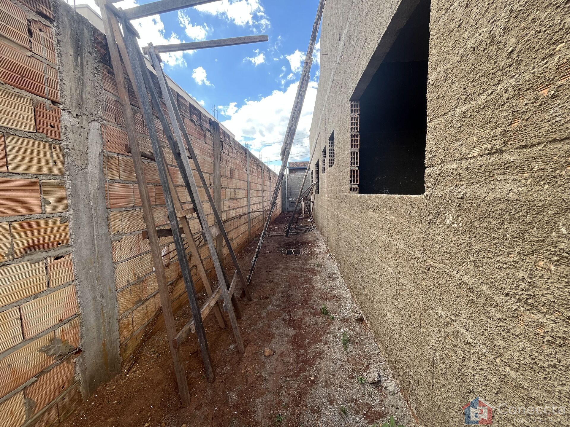 Casa à venda com 3 quartos, 130m² - Foto 14