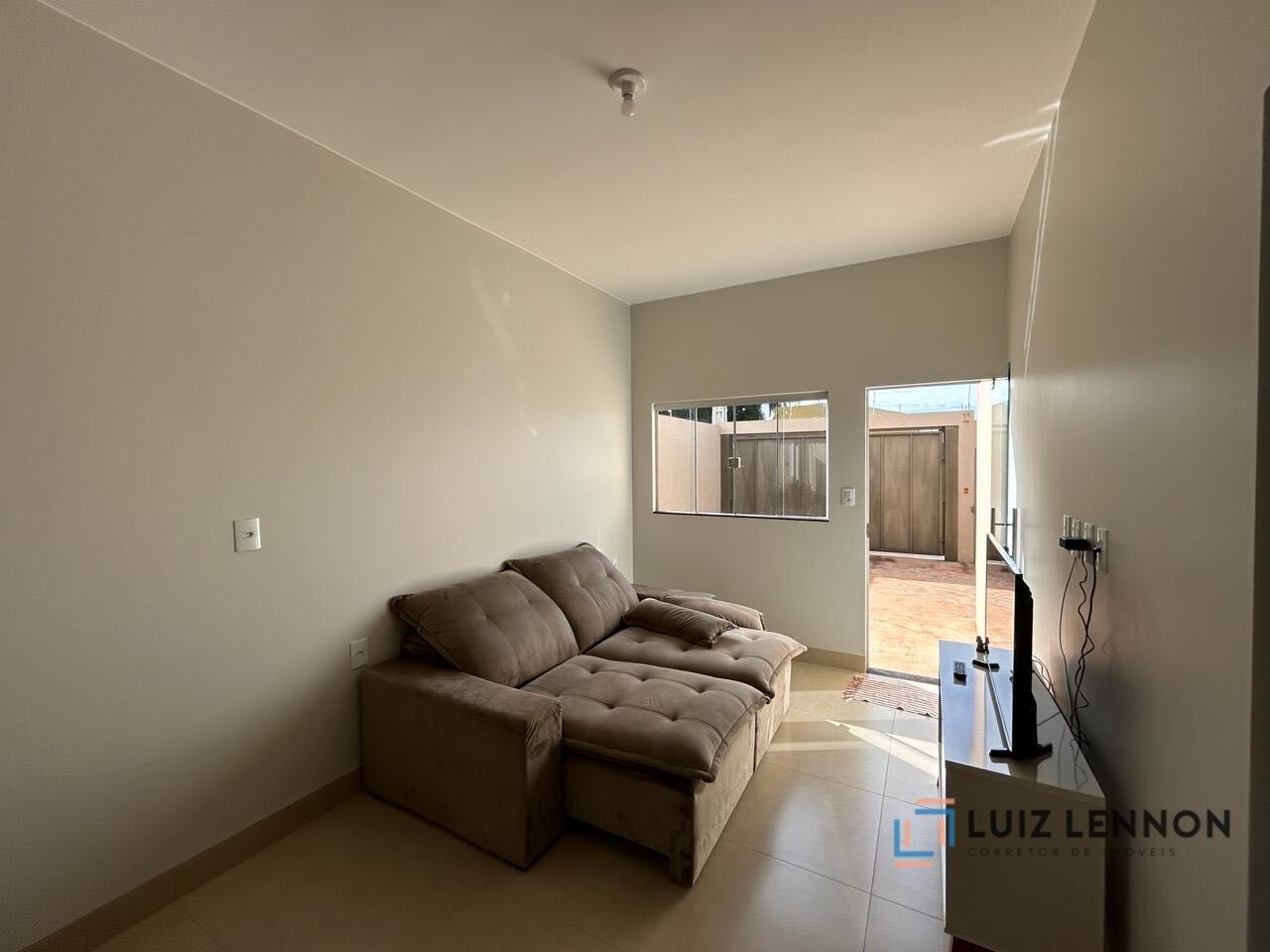 Casa à venda com 2 quartos, 60m² - Foto 15