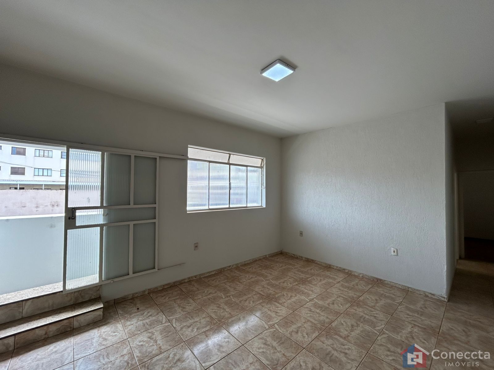 Apartamento para alugar com 3 quartos, 109m² - Foto 2