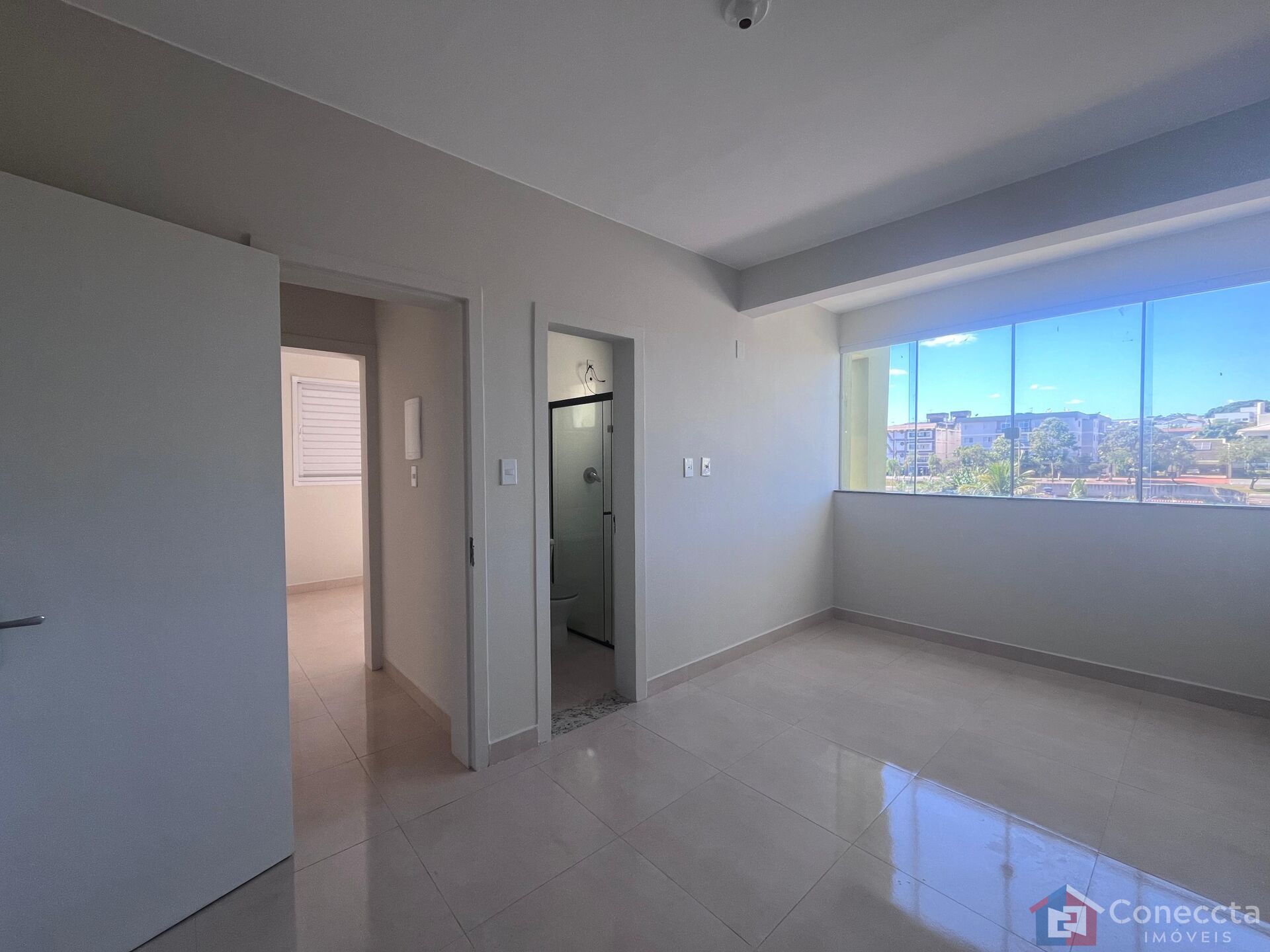 Apartamento à venda com 3 quartos, 94m² - Foto 3