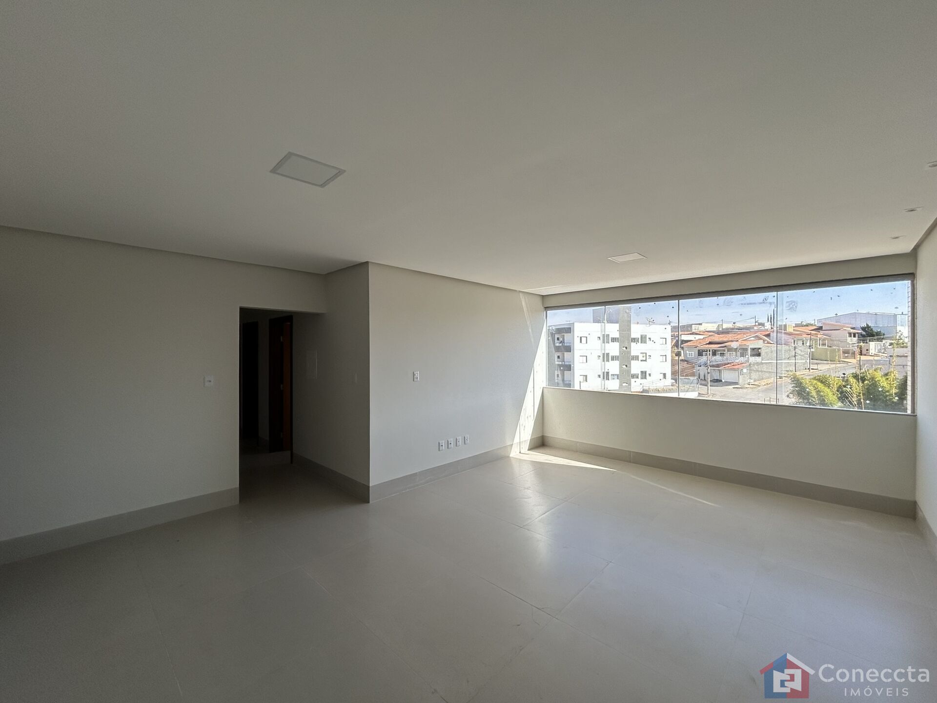 Apartamento à venda com 3 quartos, 105m² - Foto 4