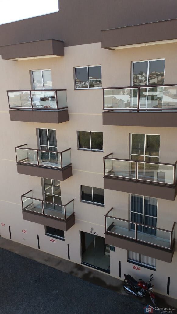 Apartamento à venda com 2 quartos, 64m² - Foto 3