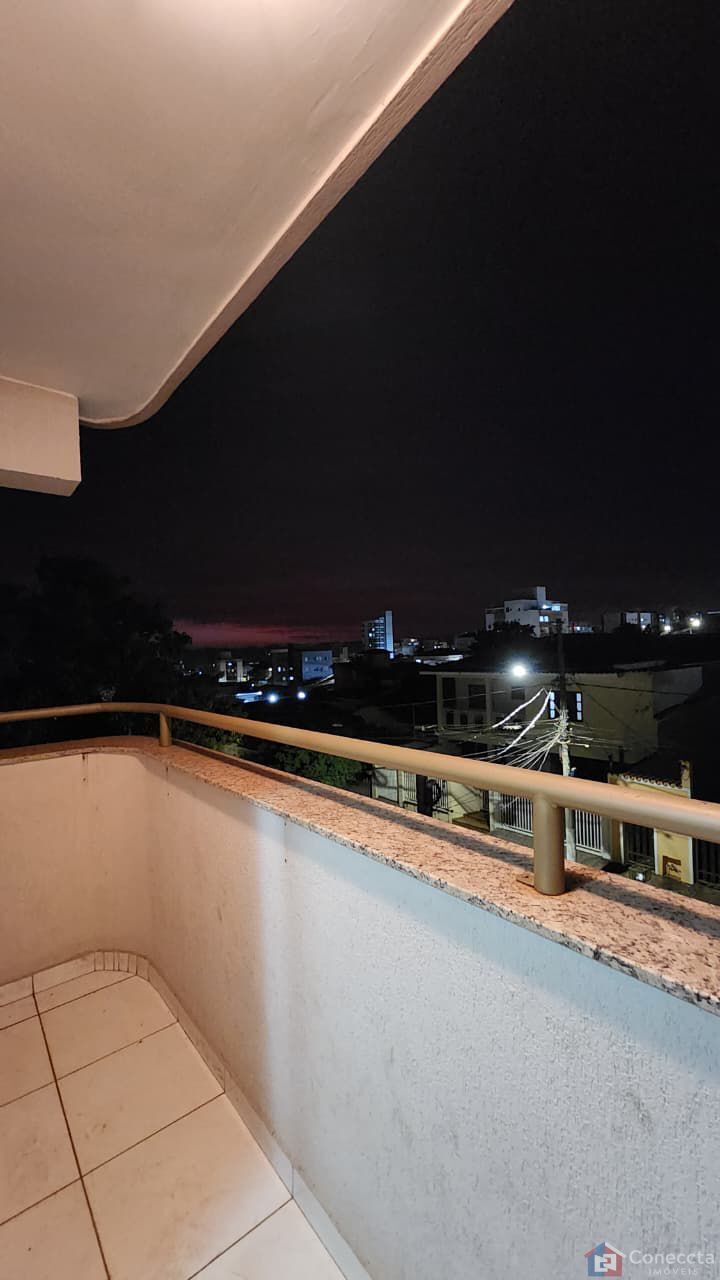 Apartamento à venda com 2 quartos, 65m² - Foto 11