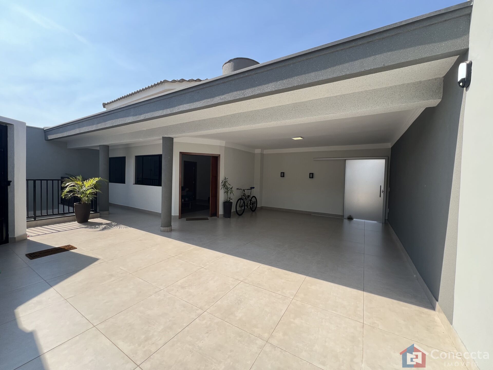 Casa, 5 quartos, 300 m² - Foto 1