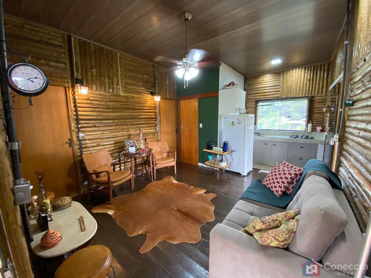 Chácara à venda com 2 quartos, 4239m² - Foto 9